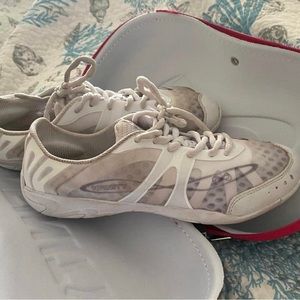 Cheer Shoes